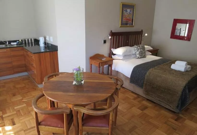 پانسیون Dias Guest House