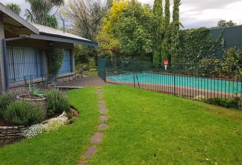 پانسیون Dias Guest House