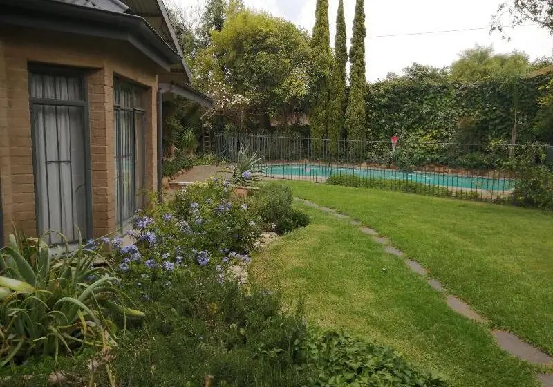 پانسیون Dias Guest House
