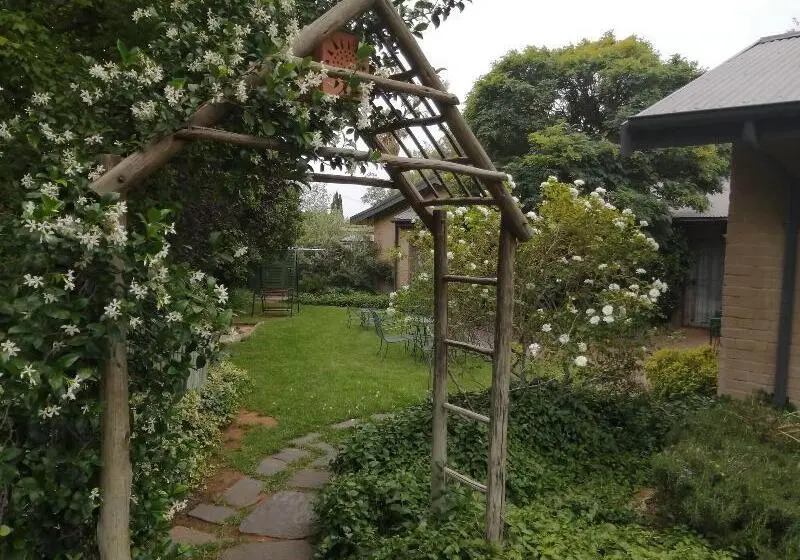 پانسیون Dias Guest House