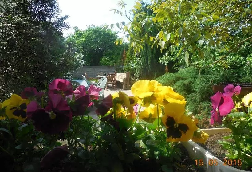 Aamiaismajoitus (B&B) Les Chambres De La Nied