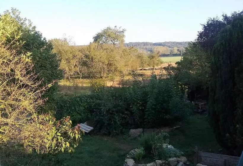 Aamiaismajoitus (B&B) Les Chambres De La Nied