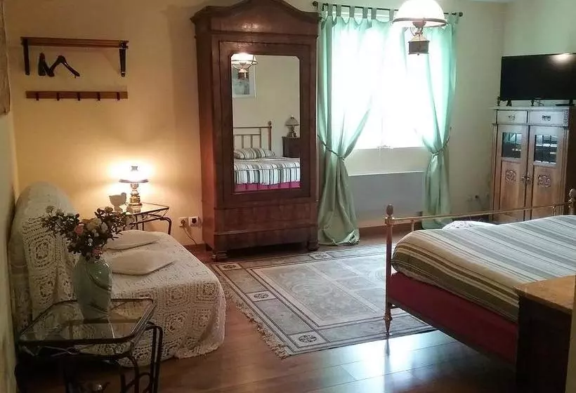 Aamiaismajoitus (B&B) Les Chambres De La Nied
