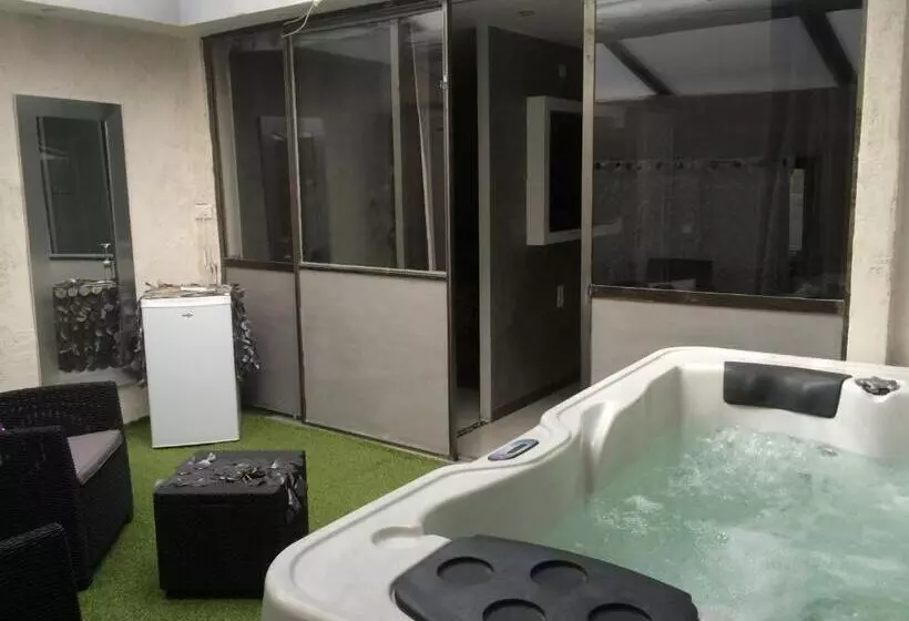 تختخواب و صبحانه Les Chambres De Naevag