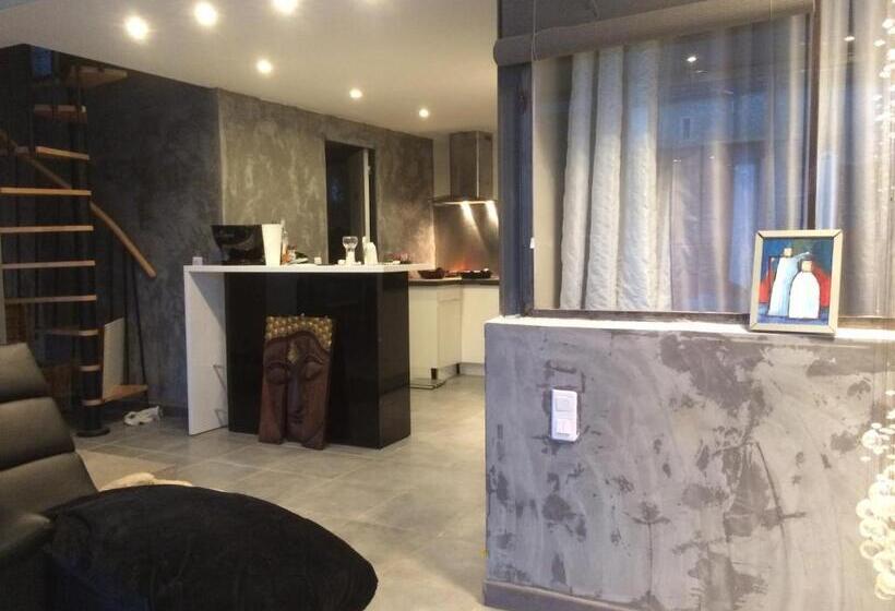 تختخواب و صبحانه Les Chambres De Naevag