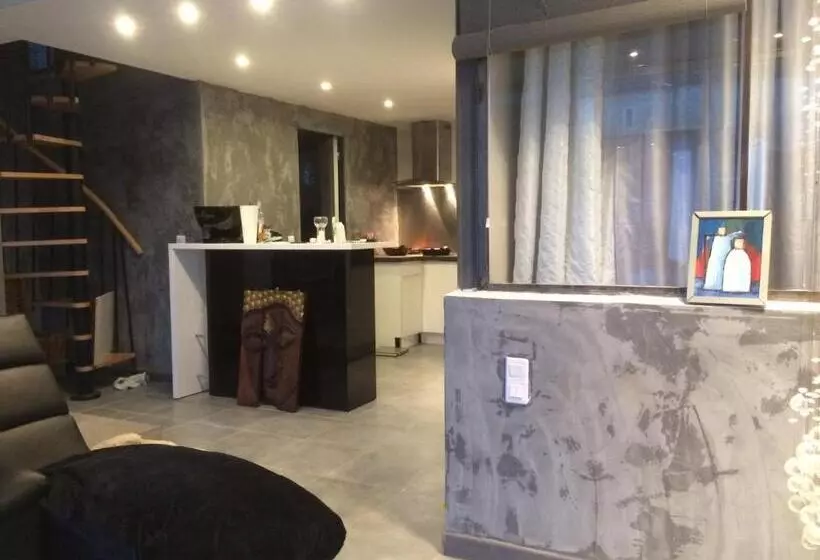تختخواب و صبحانه Les Chambres De Naevag