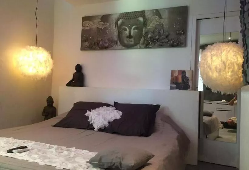 تختخواب و صبحانه Les Chambres De Naevag