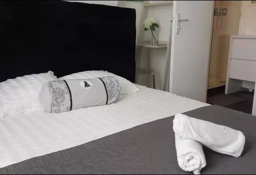 ベッドアンドブレックファースト Maison De Ville