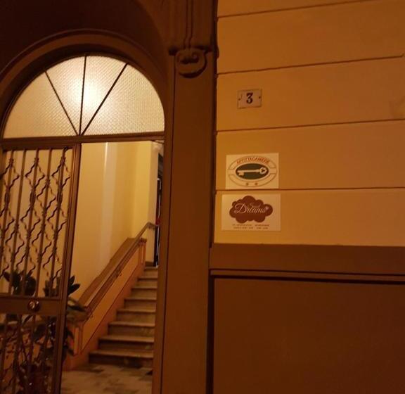 تختخواب و صبحانه Sweet Dreams