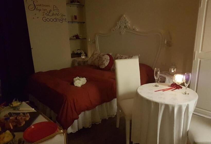 تختخواب و صبحانه Sweet Dreams