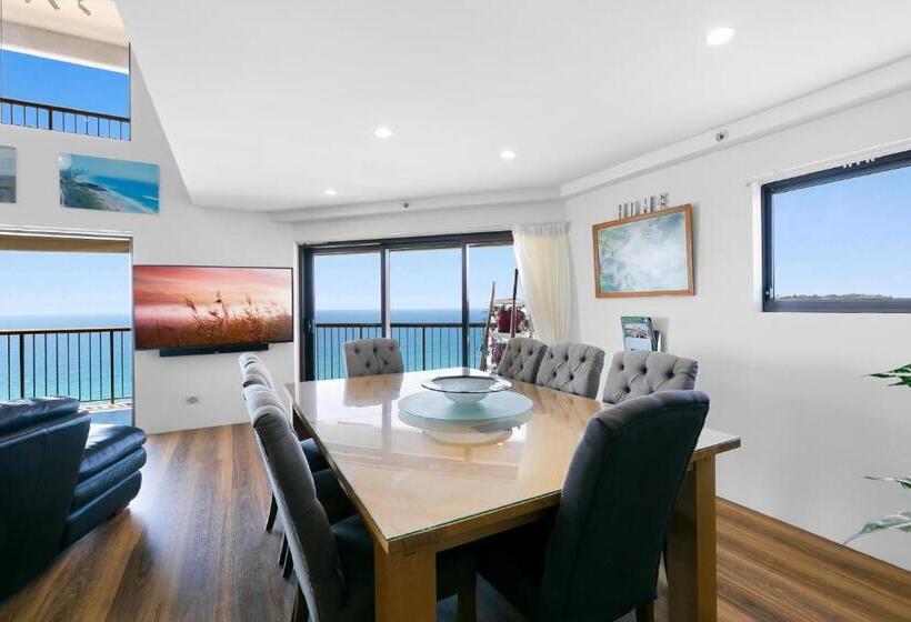 Burleigh Esplanade Apartments