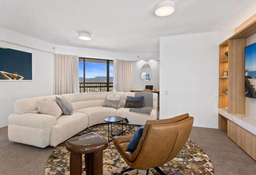 Burleigh Esplanade Apartments