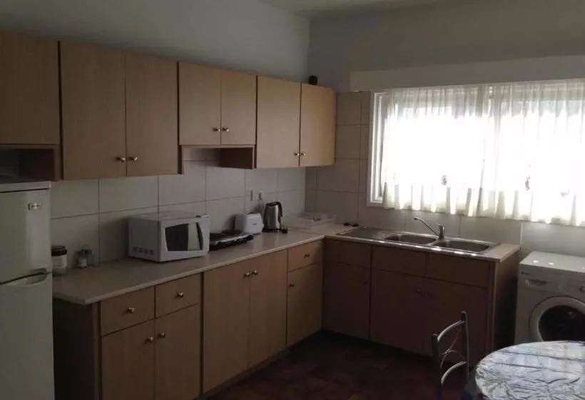 Francis Apartments