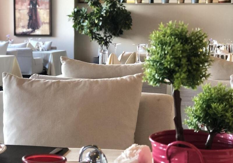 Home Suites Boutique Hotel Freetown