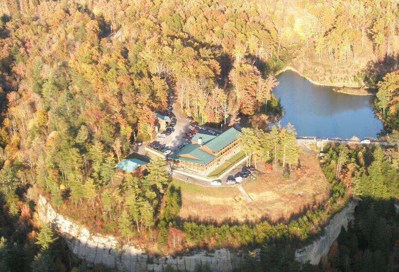 בית מלון כפרי Cliffview Resort