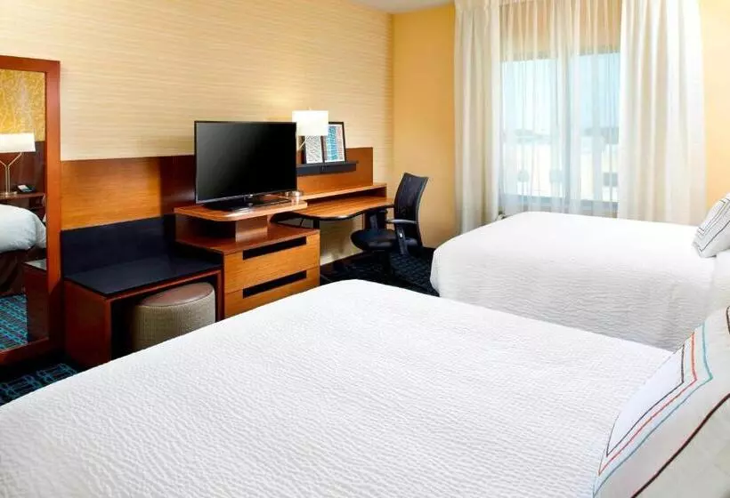 ホテル Fairfield By Marriott Inn & Suites Wheeling At The Highlands
