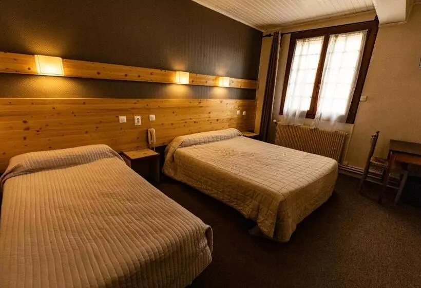 ホテル Hôtel Le Coq D Or