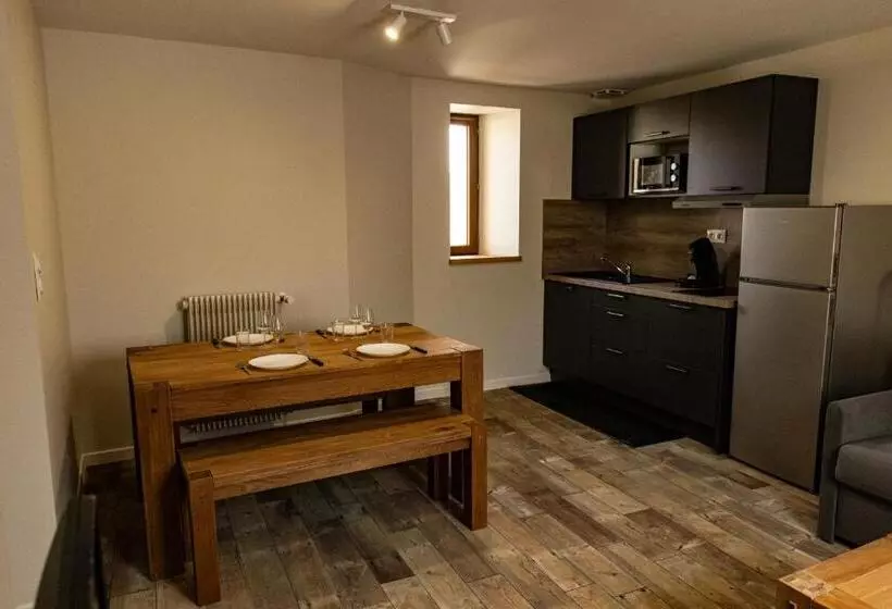 ホテル Hôtel Le Coq D Or