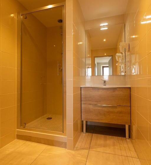 בית מלון כפרי Hôtel Le Coq D Or