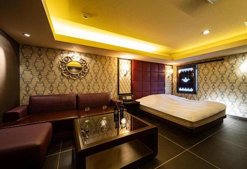 فندق Mint Osaka Airport