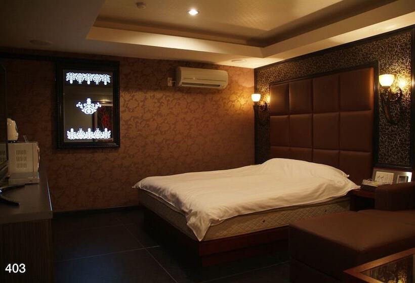 فندق Mint Osaka Airport