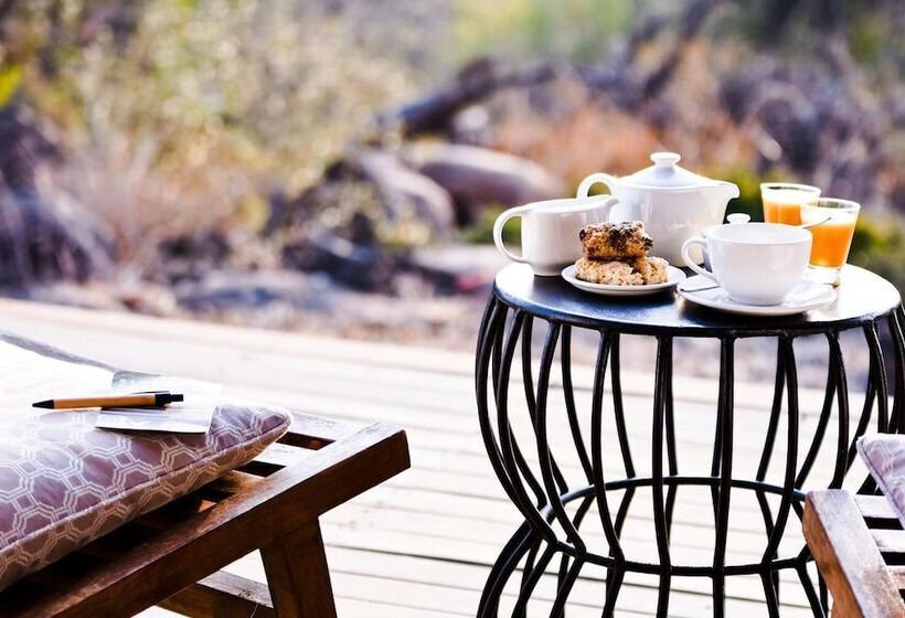 ホテル Nambiti Hills Private Game Lodge