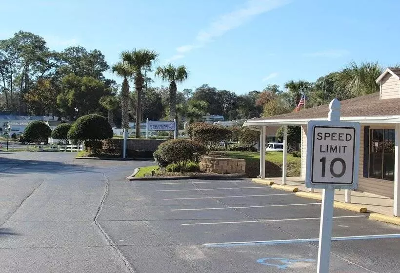 ホテル Orange City Rv Resort