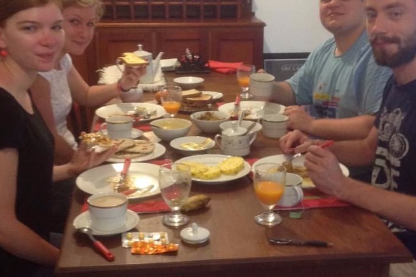 Hotel Tree Breeze Inn