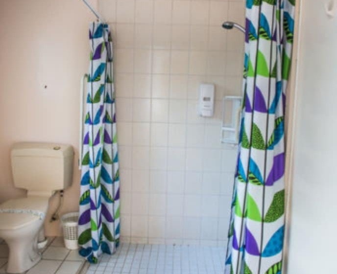 מוטל Bennetts Thermal Motor Inn