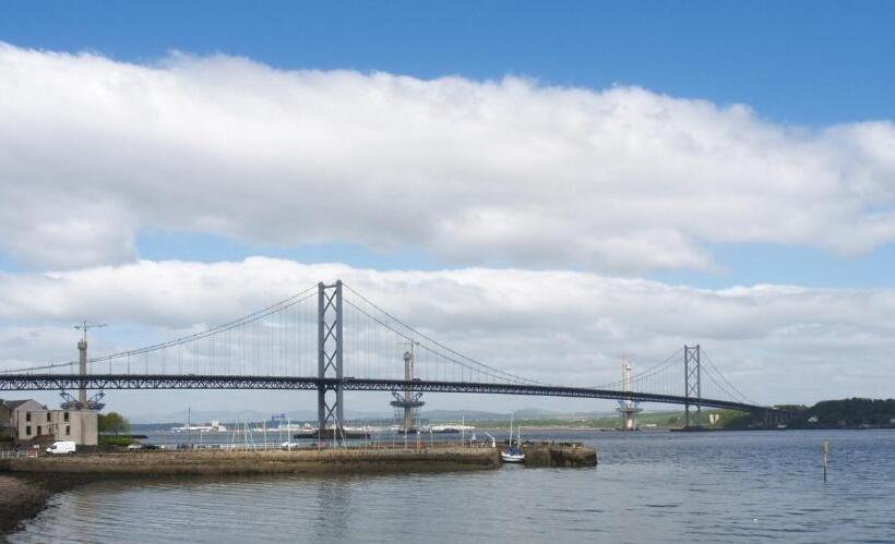 Niddry Street Apartments Edinburgh