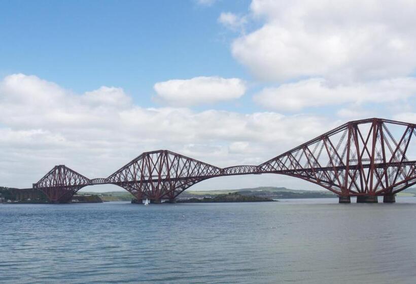 Niddry Street Apartments Edinburgh