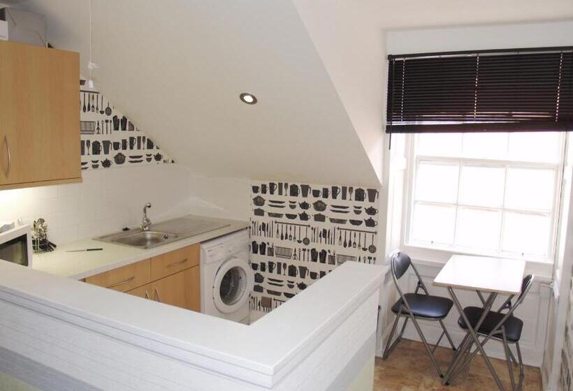 Niddry Street Apartments Edinburgh