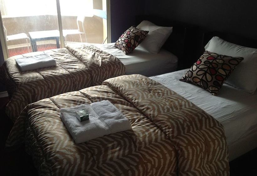 Oxford Furnished Apartments, Mississauga