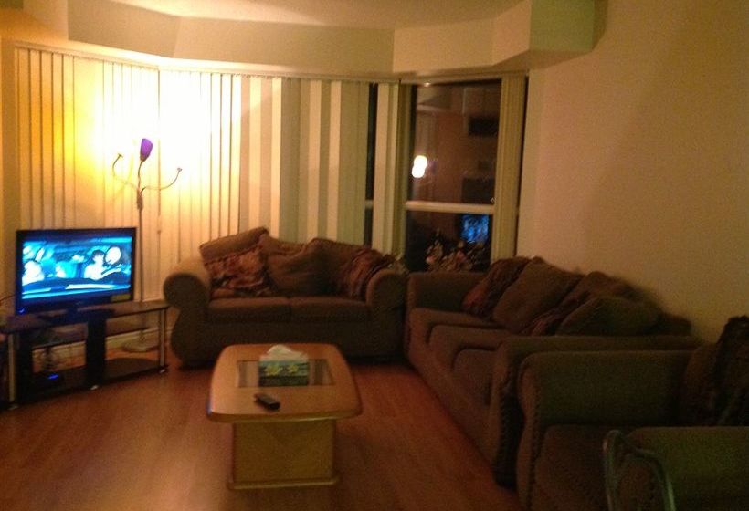 Oxford Furnished Apartments, Mississauga