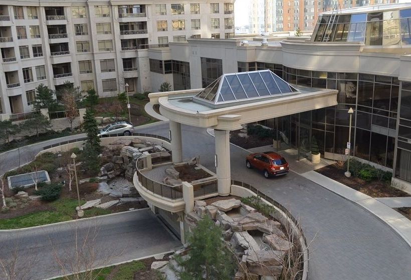 Oxford Furnished Apartments, Mississauga