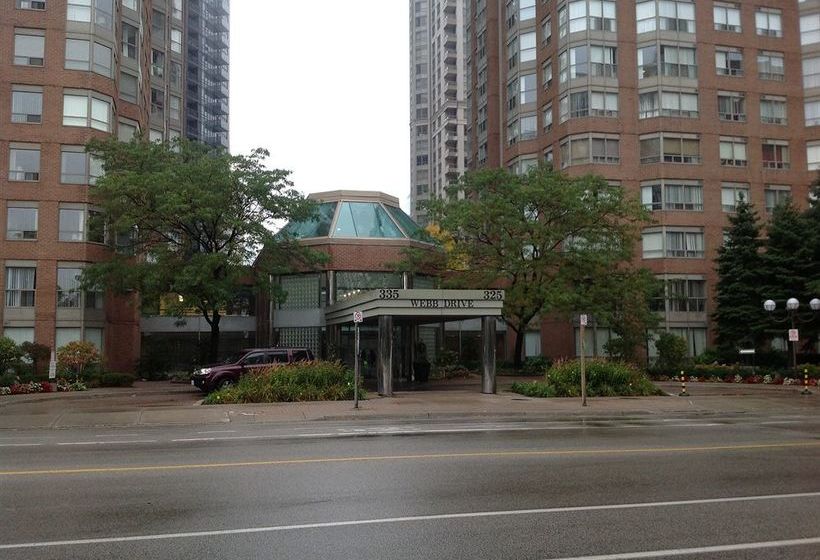 Oxford Furnished Apartments, Mississauga