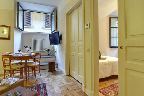 Palazzo Guidacci Apartments