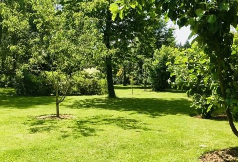 민박 Les 3 Tilleuls