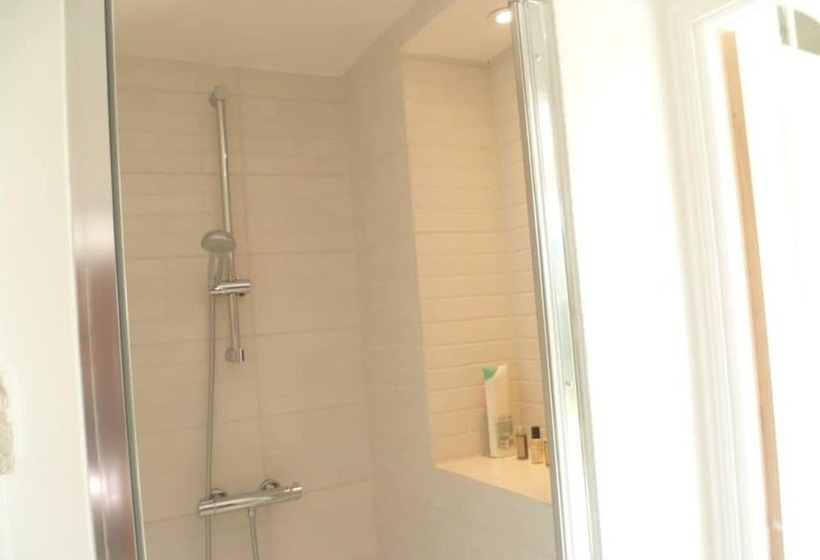 민박 Les 3 Tilleuls