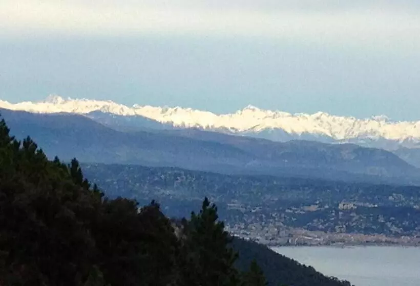 تختخواب و صبحانه Villa Prétorina