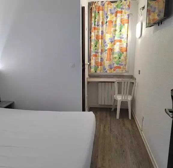 Hotel Alpha