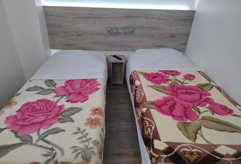 Hotel Alpha