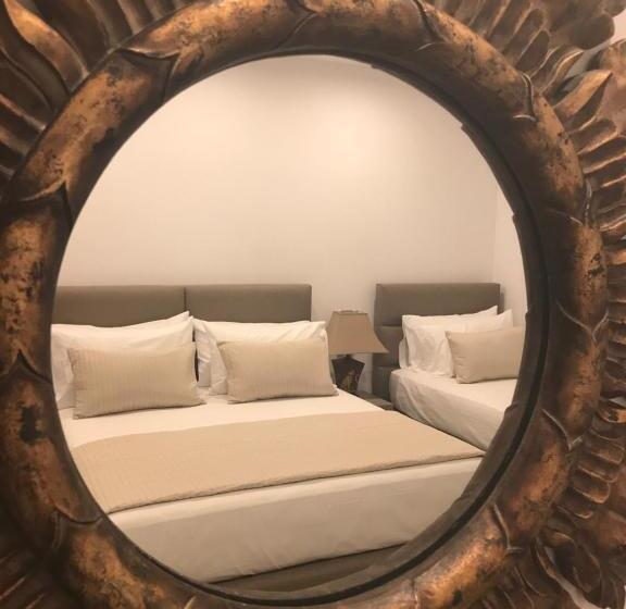 هتل Golden View Residence