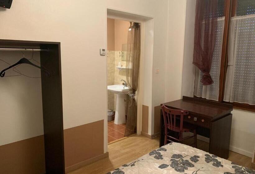 فندق Hôtel Le Cosy