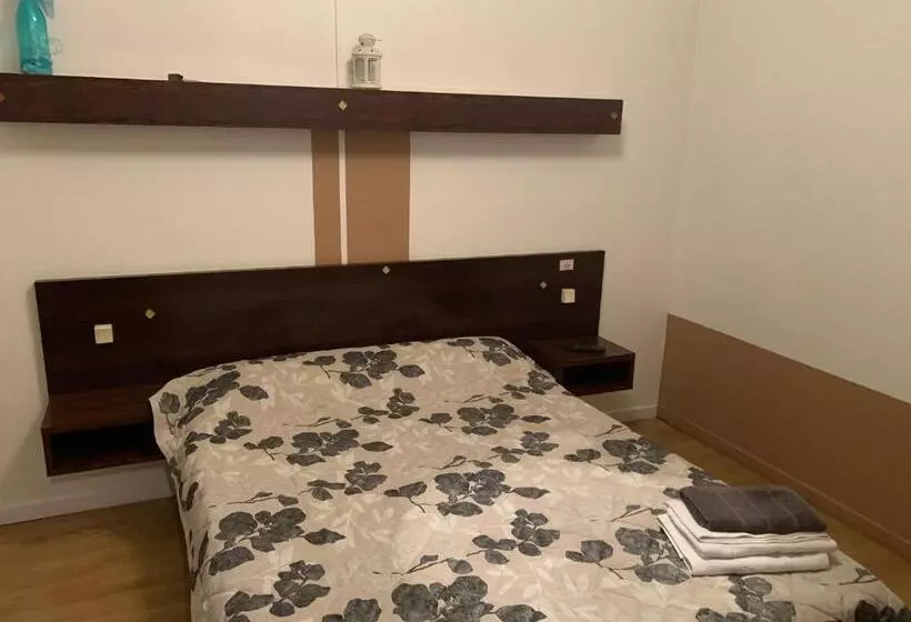 ホテル Hôtel Le Cosy