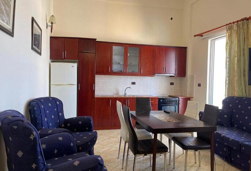 The First Hotel Saranda