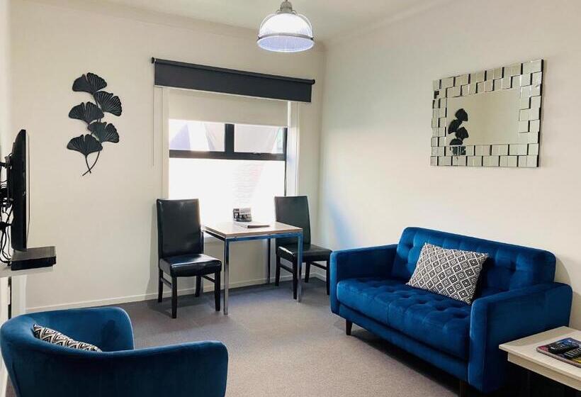 315 Euro Motel And Serviced Apartments