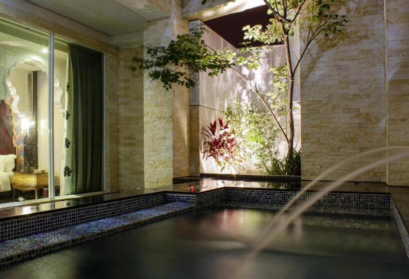 Allur Boutique Motelyilan Branch