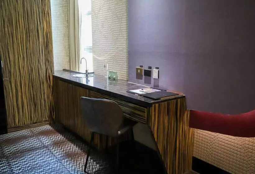 Allur Boutique Motelyilan Branch