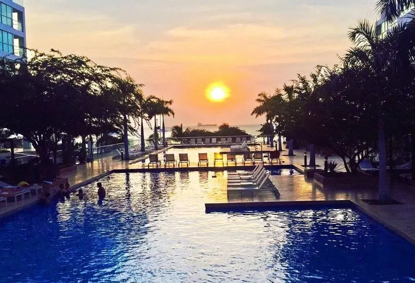 Apartamentos Suiteline Master - Frente al Mar